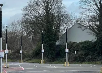 Nigeria, UK firm Reported 50,000 AI-Powered Smart Street Lamps That Double As Data Centre Agreed