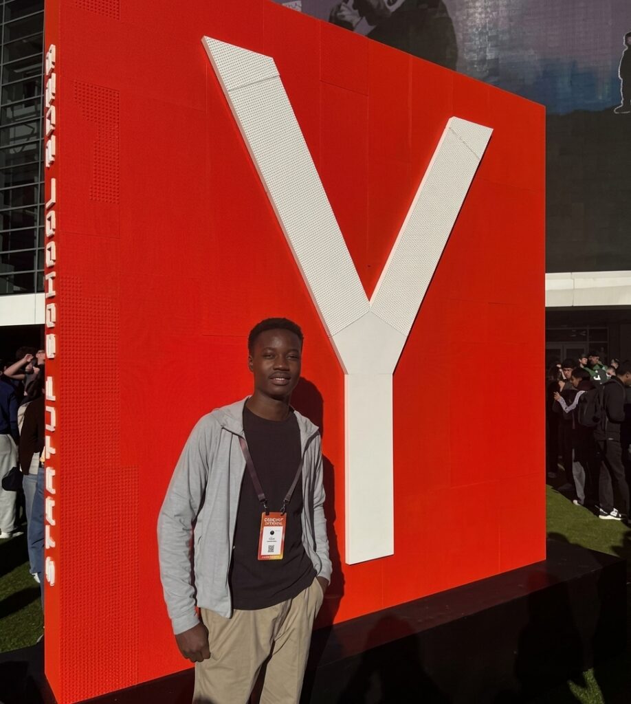 Another initiative is CareCompass, while he also worked on Hawkeye, a website created as part of the Y Combinator Better Hacks program to help students track immigration regulations and news that affect their status. Amebopreneur.com